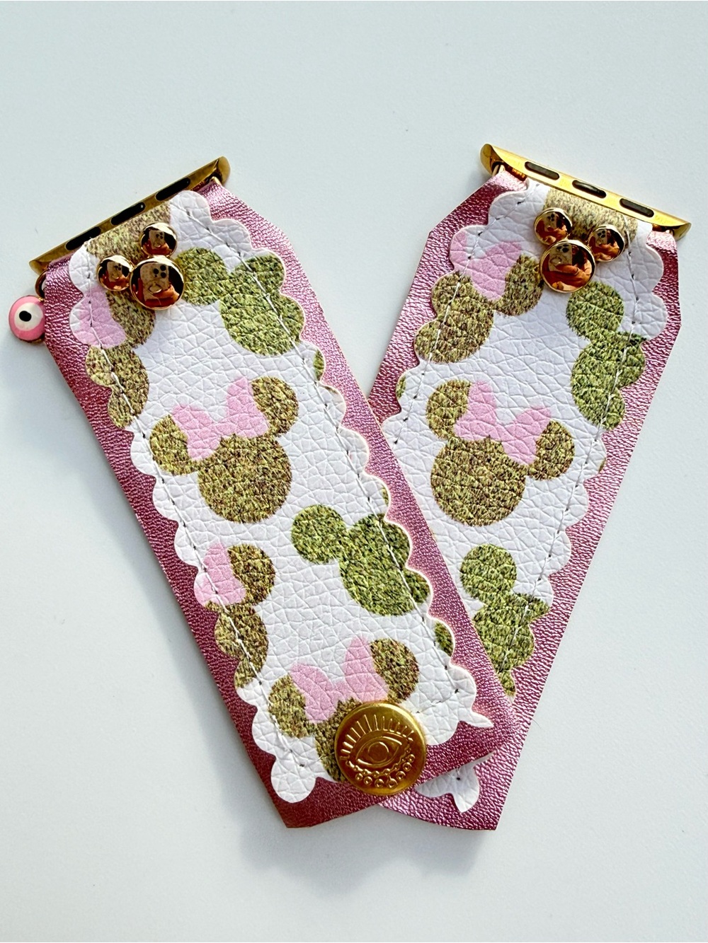 Watch Me Creations Golden Princess Minnie‎ Apple Watch Band